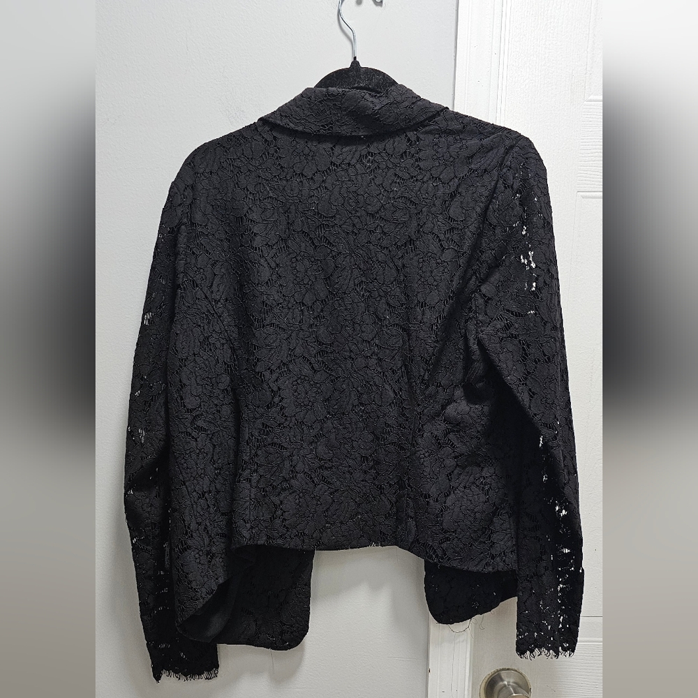 Torrid Black Lace Open Front Blazer Jacket Womens Size 00/Large - Picture 4 of 6